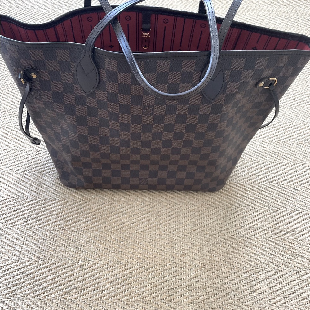 Louis Vuitton Damier Ebene Neverfull MM